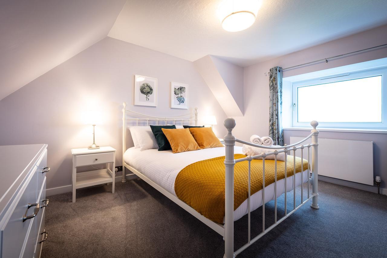 Lochside Villa Staffin Eksteriør billede