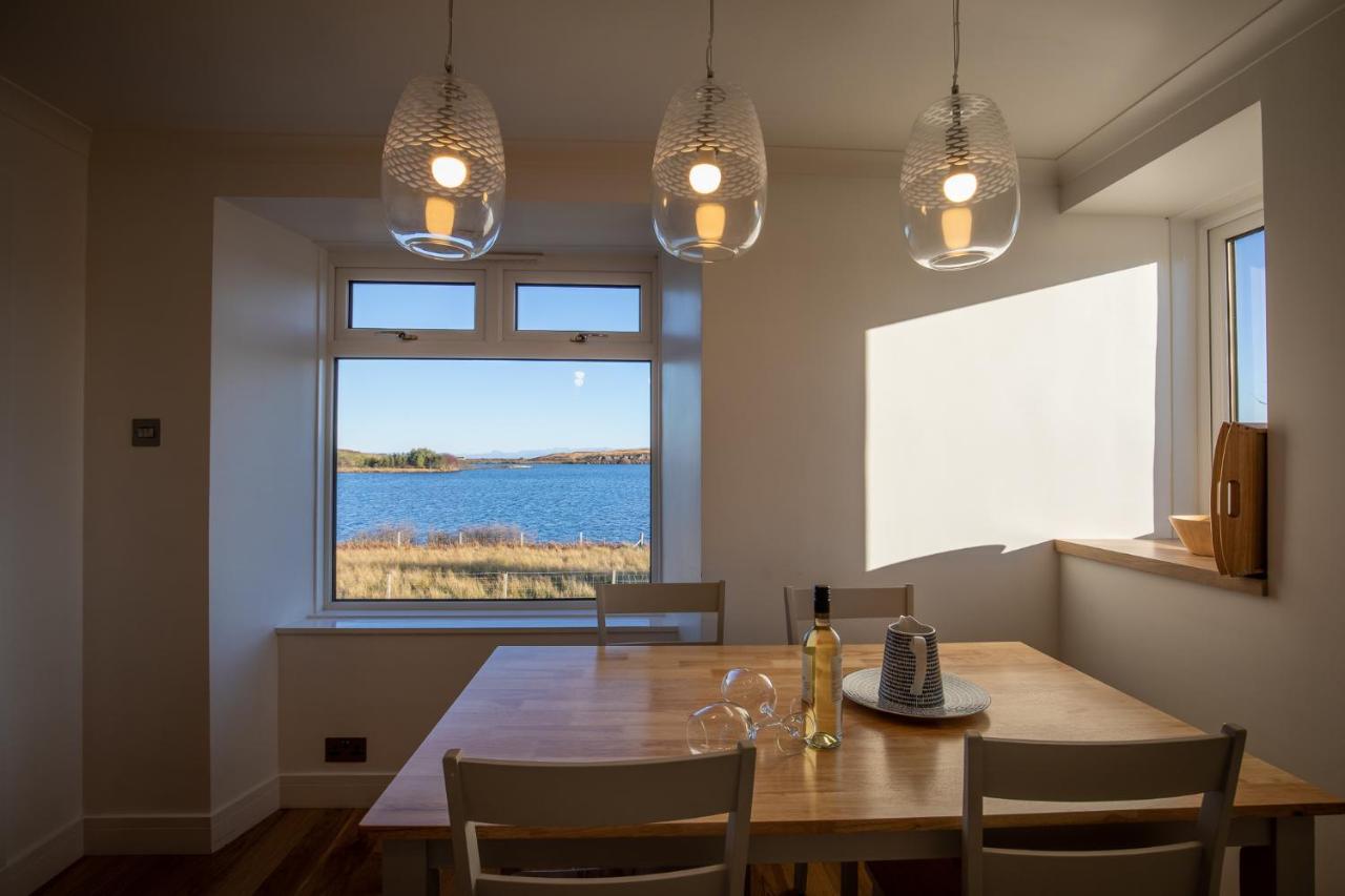 Lochside Villa Staffin Eksteriør billede
